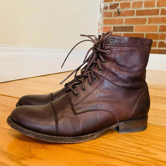 Nice! $428 Women's FRYE Sabrina 6G Lace-up LEATHER BOOTS Size 8 - Picture 2 of 16
